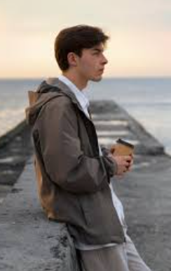 <em>Luca R.</em>